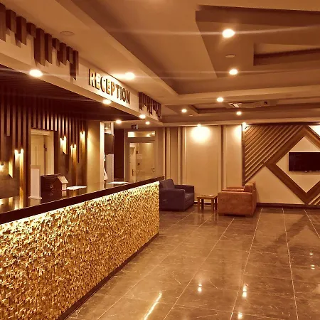 阿贾尔酒店 酒店