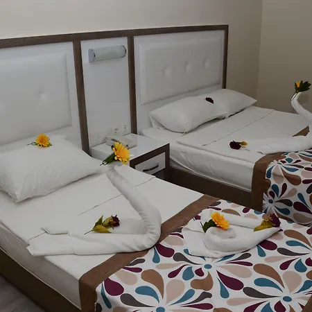 Acar Hotel 4*