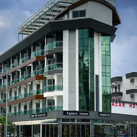 阿贾尔酒店 4*