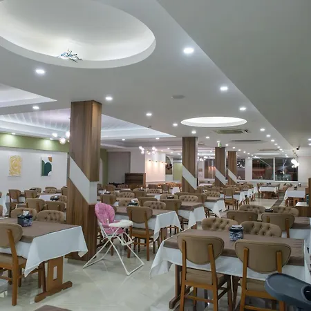 阿贾尔酒店 酒店