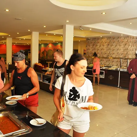 أجار فندق 4*