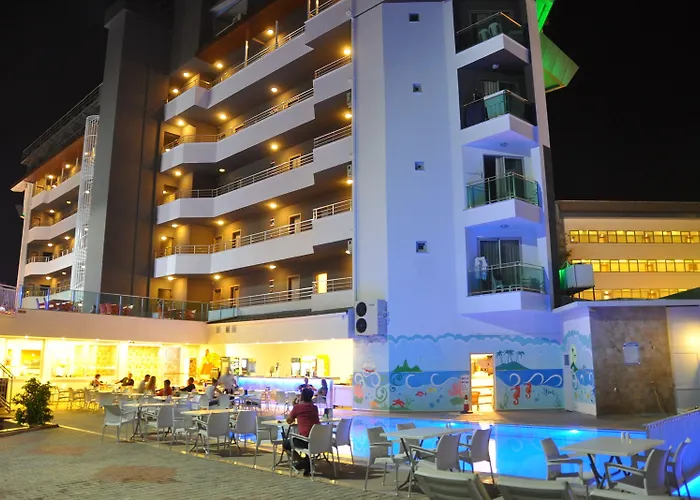 Готель Acar Аланія