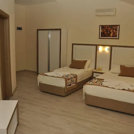 Acar 4*
